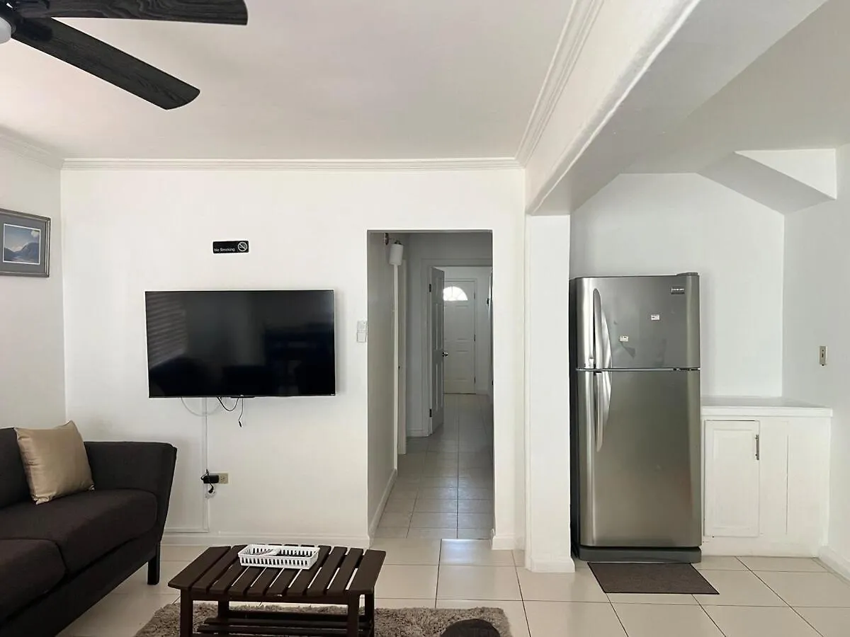 Holiday home Kingston Serenity Suite - 2Br Gated Escape With Pool Jamaica