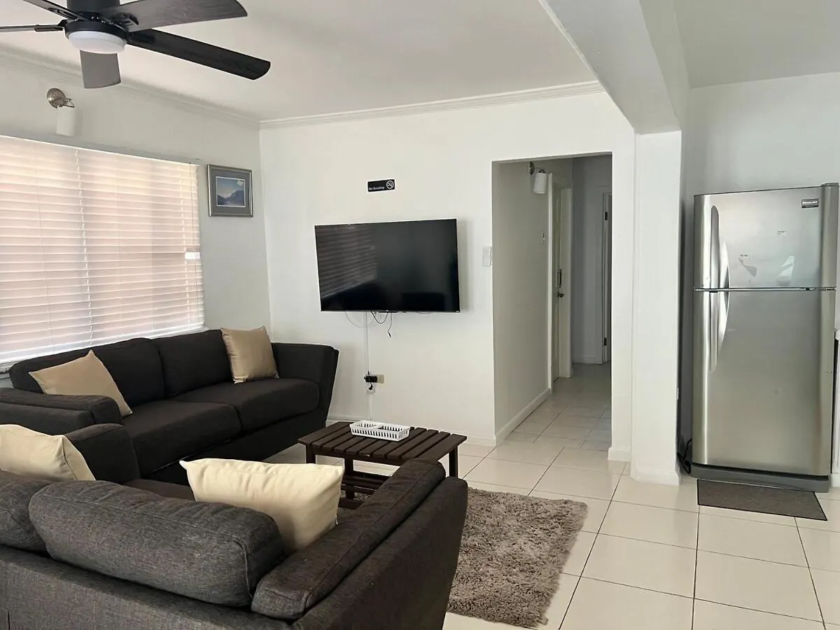 Kingston Serenity Suite - 2Br Gated Escape With Pool Jamaica