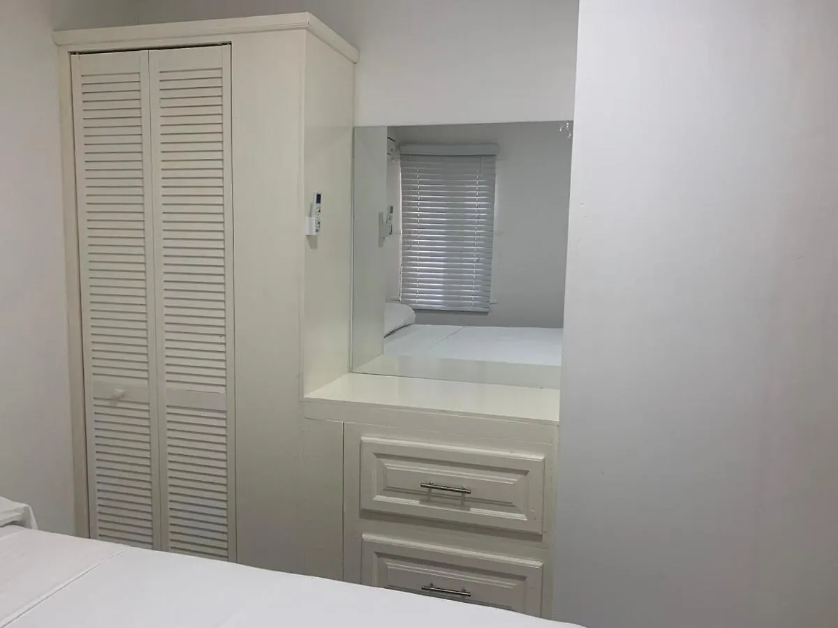 Holiday home Kingston Serenity Suite - 2Br Gated Escape With Pool Jamaica